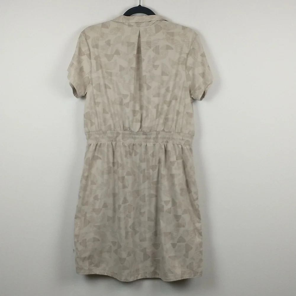 REI Co-Op Trailmade Dress Large Beige Mini Outdoor Hiking Short Sleeve Collared
